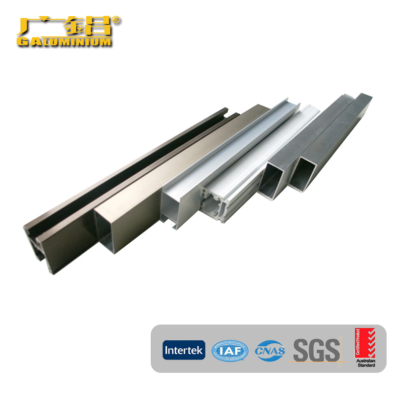 Profil aluminium extruded